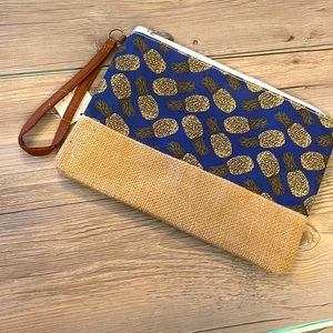 🍍 Wristlet Pouch 🍍